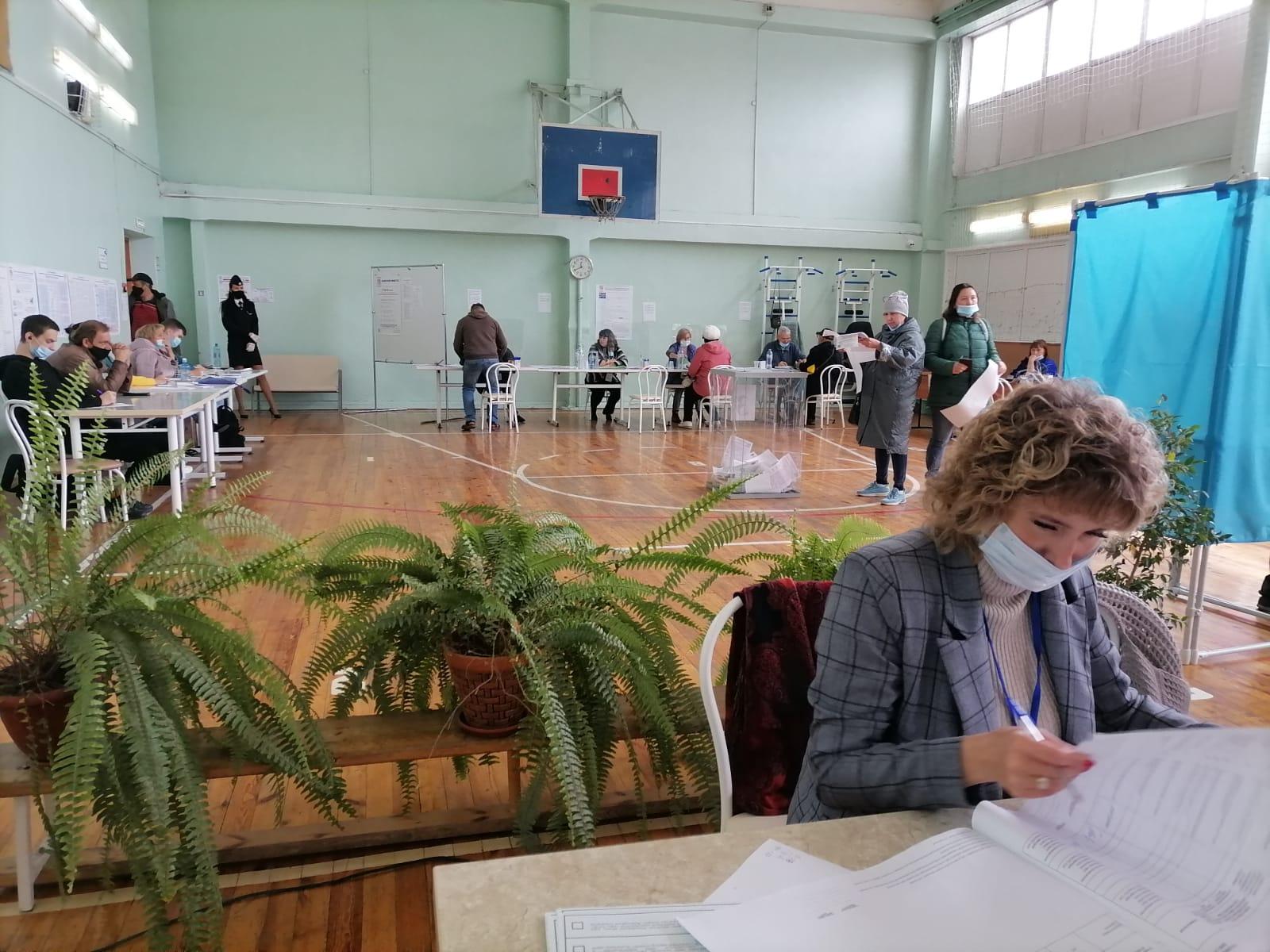 Фото Выборы в Новосибирске: онлайн дня голосования за депутатов Госдумы 19 сентября 2021 года 53
